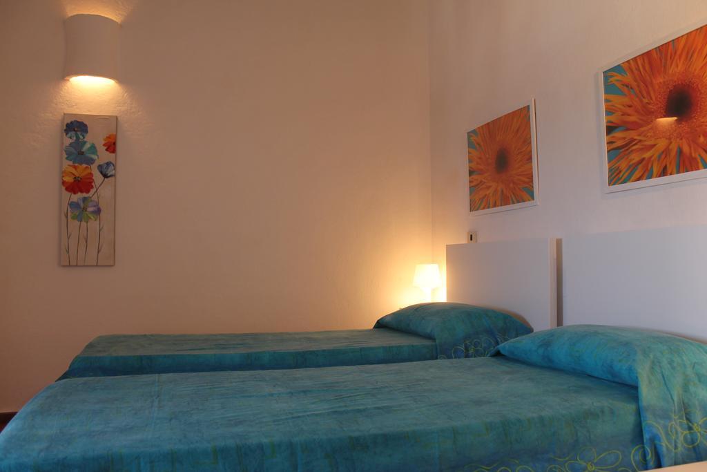 La Marmorata Vacation House Lägenhet Santa Teresa Gallura Exteriör bild